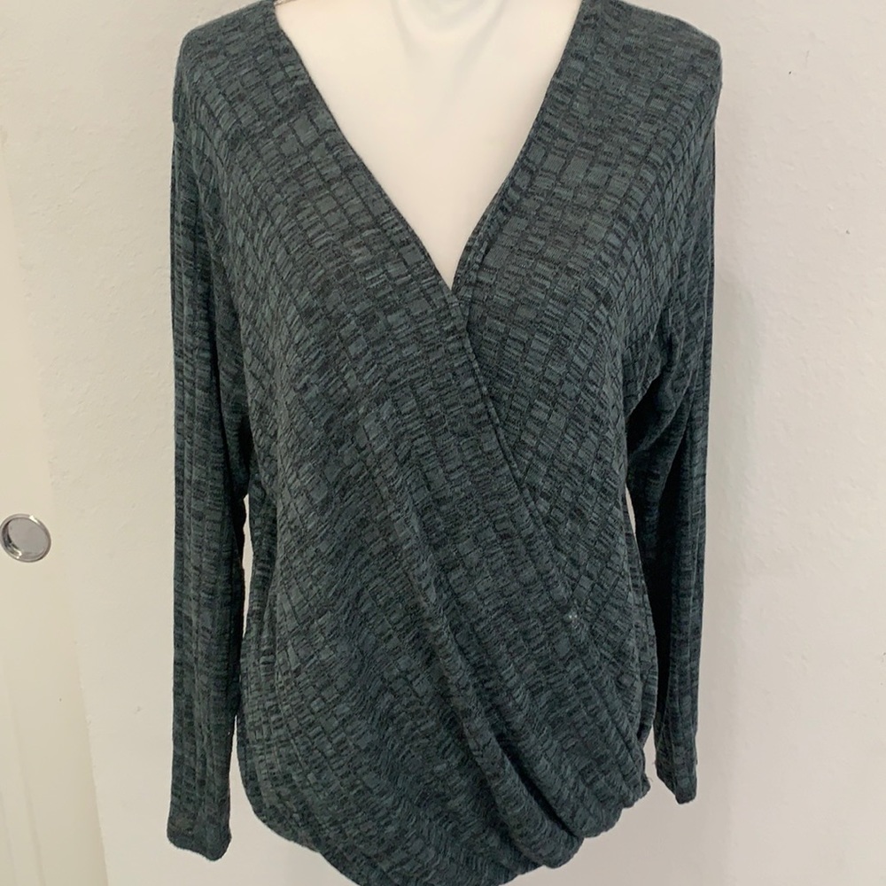 Rock & Republic wrap long sleeve